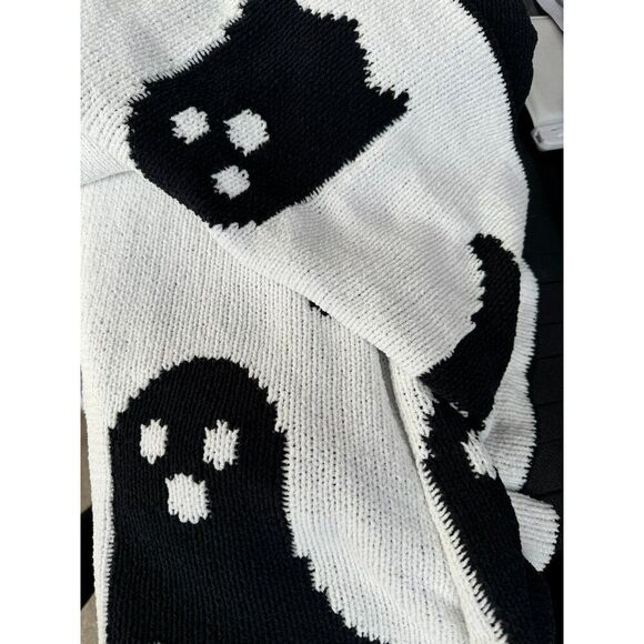 Cynthia Rowley Bedding Tiktokviral Tj Maxx Cynthia Rowley Reversible Knit Ghost Blanket